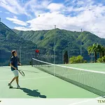 Dependence Del Parco