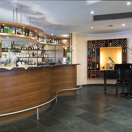 Dependence Del Parco Hotel Porlezza