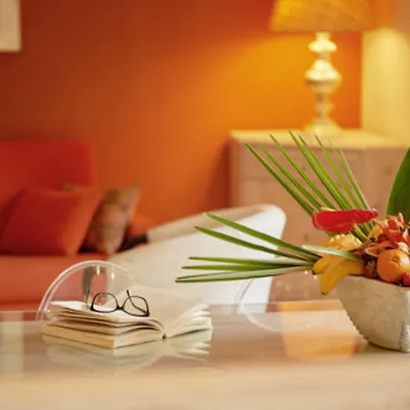 Dependence Del Parco