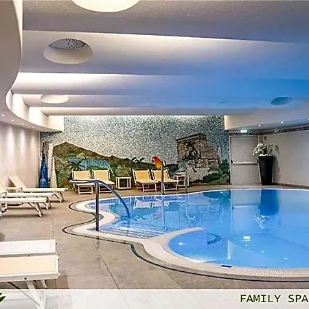 Hotel Dependence Del Parco