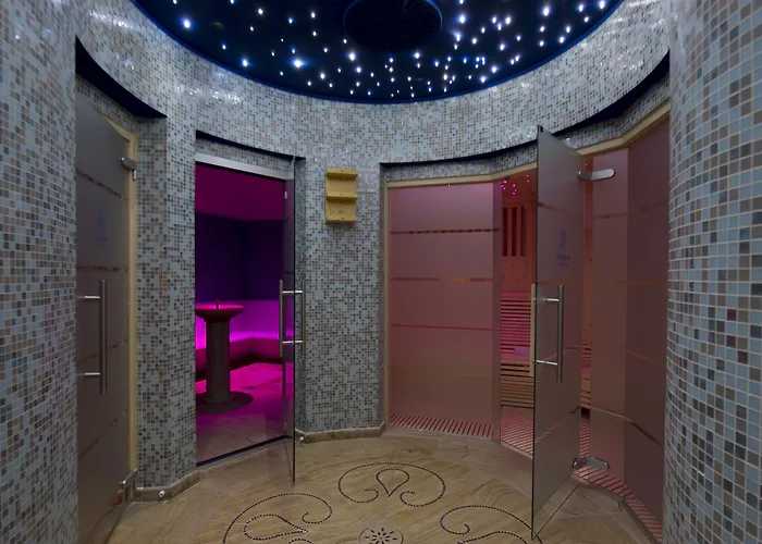 Hotel Dependence Del Parco 4*