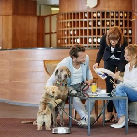 Dependence Del Parco Hotel Porlezza